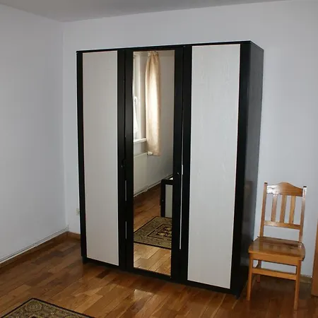 Palac * Wojciechy